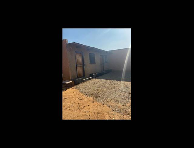 2 BEDROOM HOUSE FOR SALE IN MAMELODI EAST